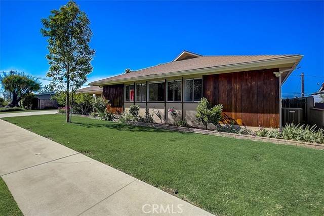 Burbank, CA 91504,3207 Scott Road