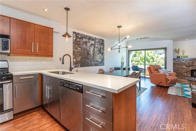 Studio City, CA 91604,10926 Bluffside Drive #21