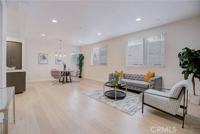 Studio City, CA 91604,11912 Laurelwood Drive #103