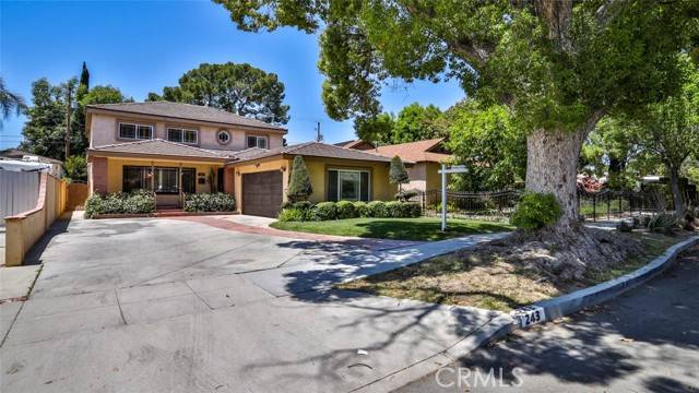 Burbank, CA 91506,243 S Keystone Street