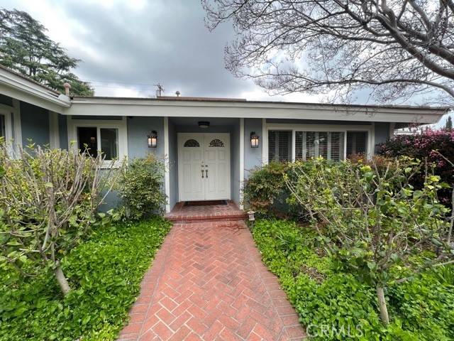 La Crescenta, CA 91214,5108 Circle Vista Avenue