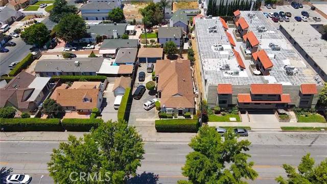 Van Nuys, CA 91405,7049 Kester Avenue