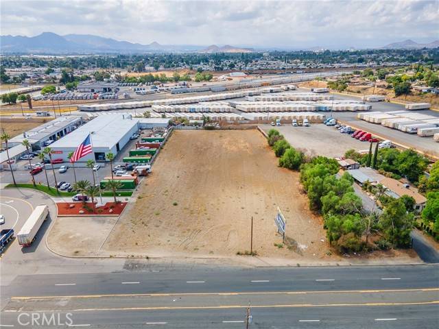 San Bernardino, CA 92410,0 Foothill