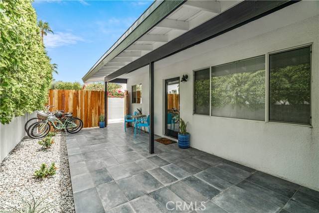 Palm Springs, CA 92264,145 E Mesquite Avenue