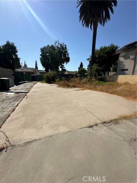 Burbank, CA 91504,2310 N Catalina Street