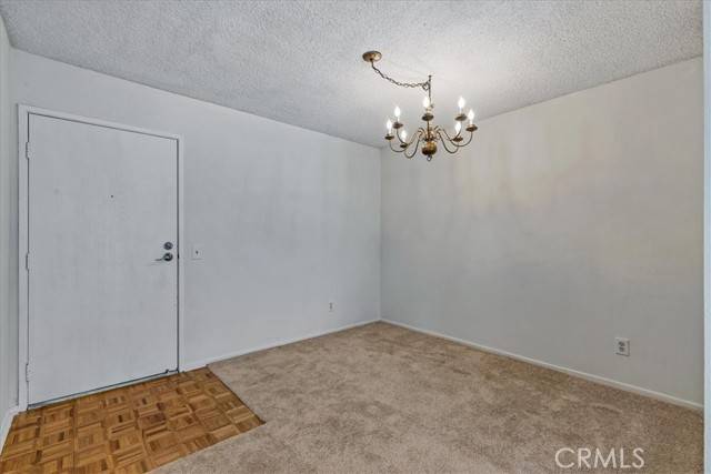 Glendale, CA 91203,333 Burchett Street #208