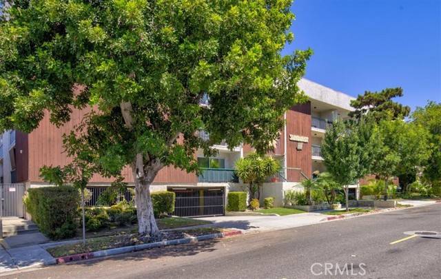 Glendale, CA 91203,333 Burchett Street #208