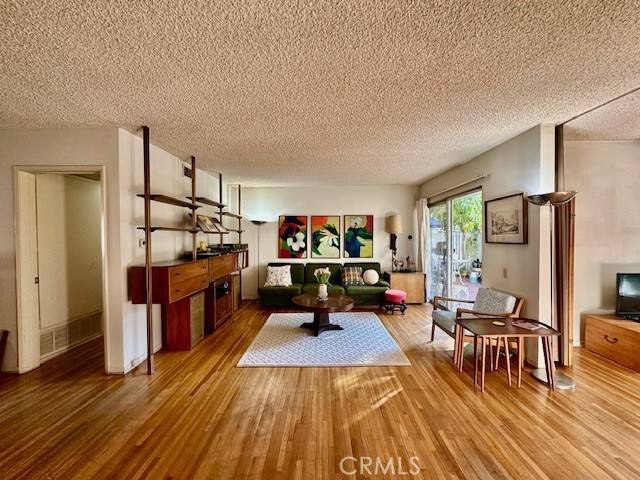 Studio City, CA 91604,4353 Colfax Avenue #33