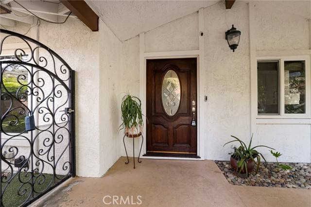 Thousand Oaks, CA 91362,917 Chalet Circle