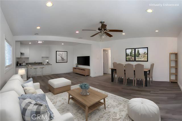 North Hollywood, CA 91605,11917 Burton Street