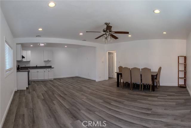 North Hollywood, CA 91605,11917 Burton Street
