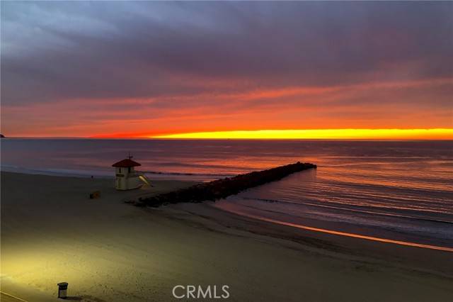 Redondo Beach, CA 90277,615 Esplanade #302