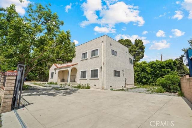 Sun Valley, CA 91352,10109 La Tuna Canyon Road