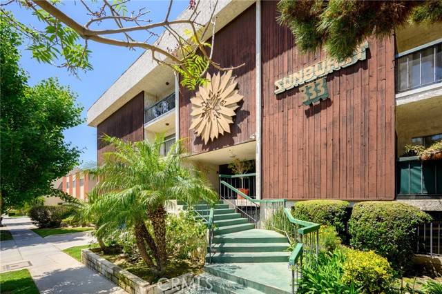 Glendale, CA 91203,333 Burchett Street #106