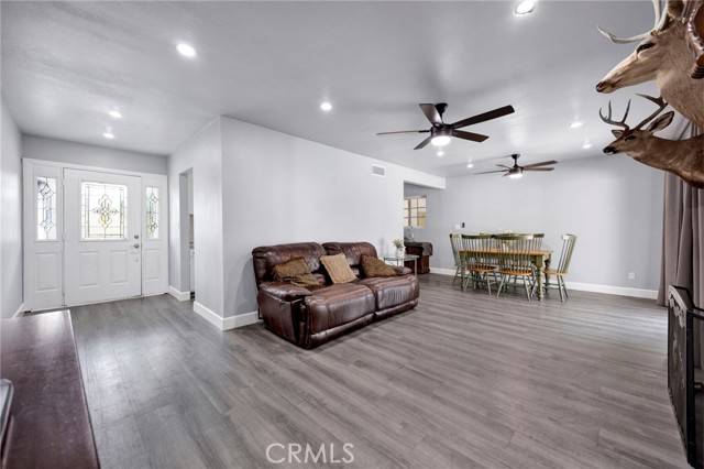 Sylmar, CA 91342,11524 Brussels Avenue
