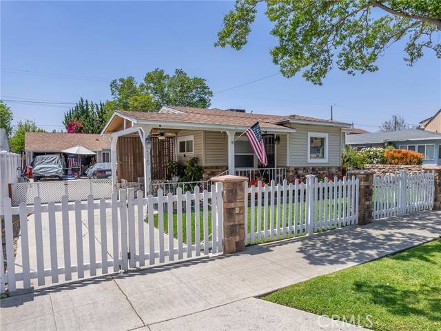 Burbank, CA 91506,515 N Shelton Street