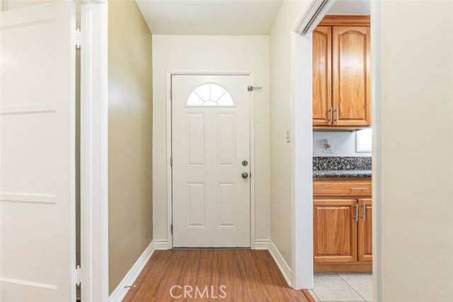 Sunland, CA 91040,10347 Newhome Avenue