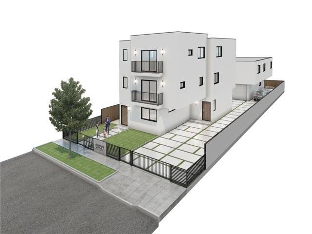 Los Angeles, CA 90016,2637 S Longwood