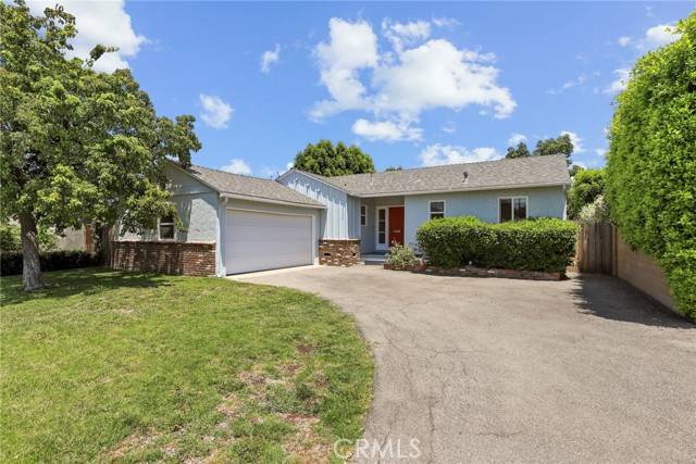 Woodland Hills, CA 91303,6452 Hanna Avenue