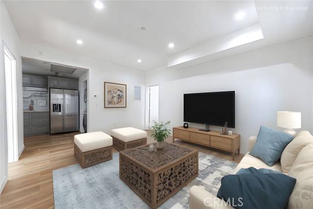 Valley Village, CA 91607,5251 Agnes Avenue #3