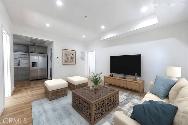 Valley Village, CA 91607,5251 Agnes Avenue #3