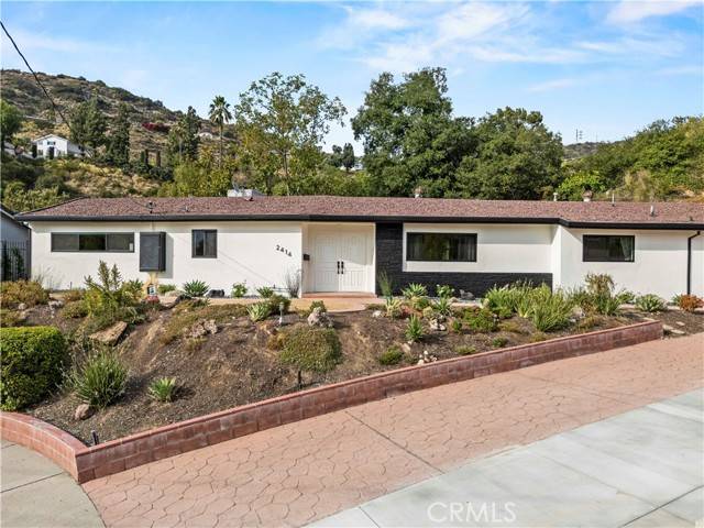 Glendale, CA 91208,2414 Las Positas Road
