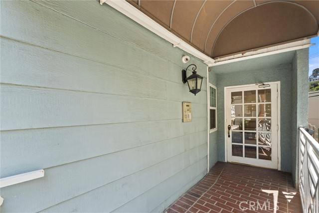 Studio City, CA 91604,4211 Arch Drive #201