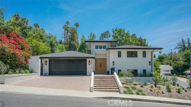 Woodland Hills, CA 91364,22914 Gershwin Drive