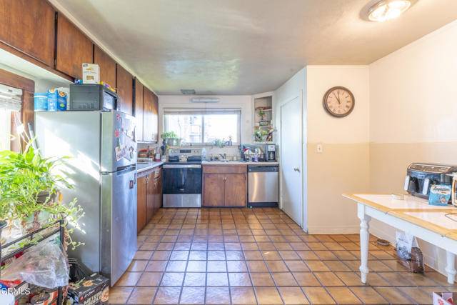 Fort Bragg, CA 95437,121 Florence Street