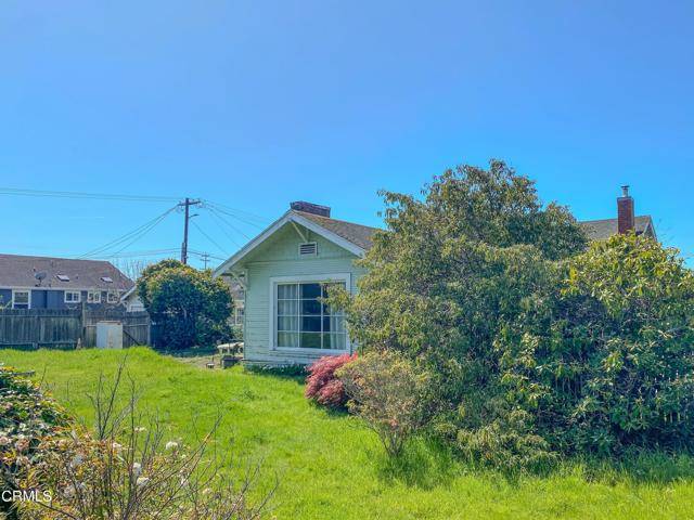Fort Bragg, CA 95437,108 Fern Avenue