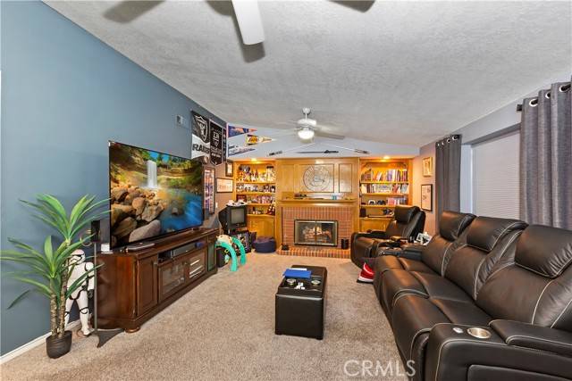 Yorba Linda, CA 92886,5355 Via Santander