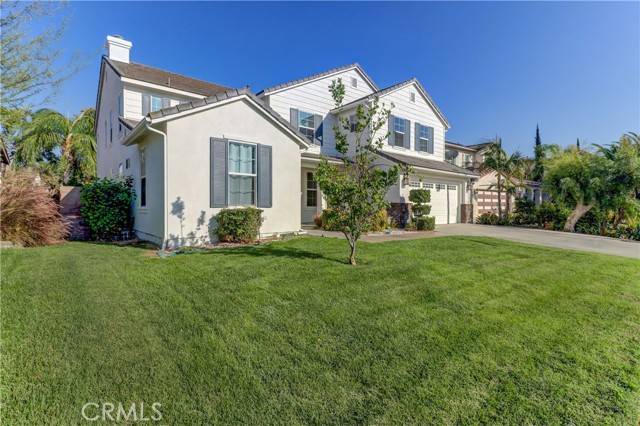 Eastvale, CA 92880,6558 Red Oak Drive