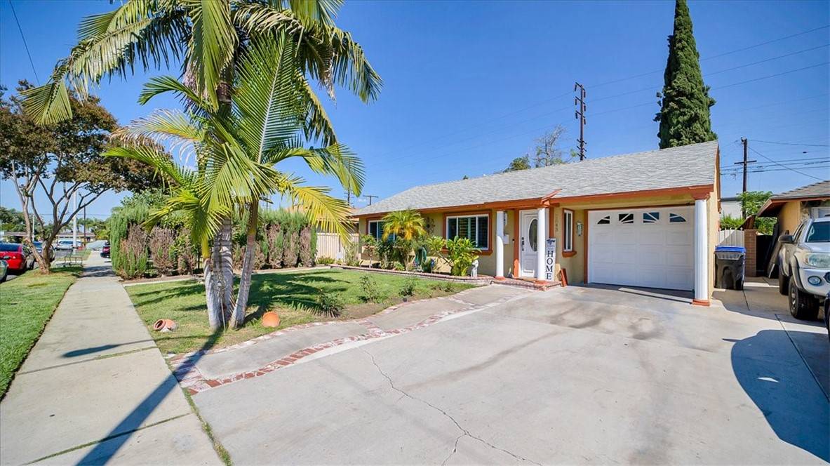 Downey, CA 90241,7643 Pivot Street