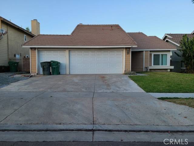 Corona, CA 92881,1087 Ridgewood Drive