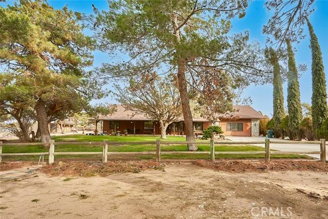 Oak Hills, CA 92344,7781 El Manor Rd