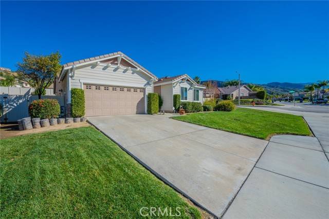 Highland, CA 92346,30074 Frontera Del Sur