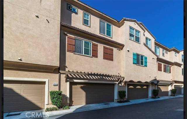 Eastvale, CA 91752,6364 Pegasus Court