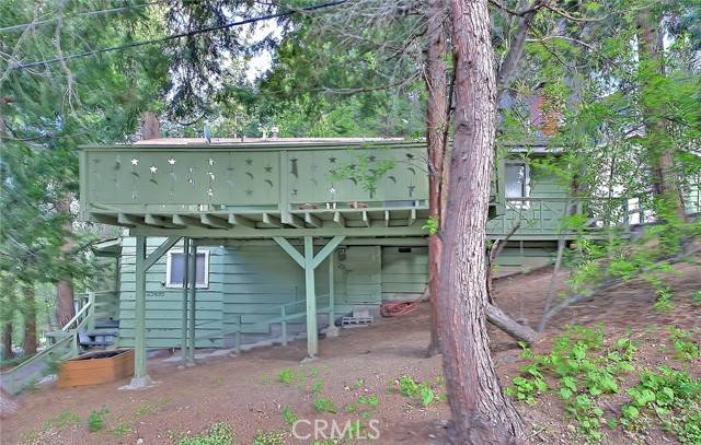 Crestline, CA 92325,23695 Scenic Drive