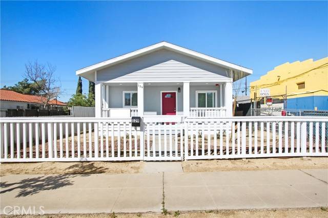 Colton, CA 92324,129 W M Street