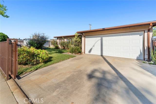 La Puente, CA 91746,927 Millbury Avenue