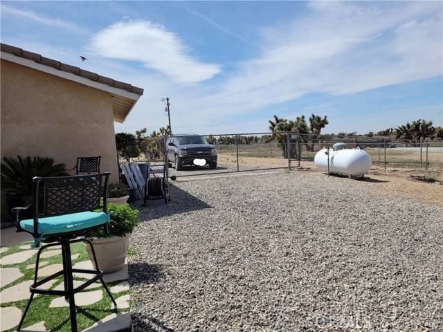 Phelan, CA 92371,8955 Tumbleweed Road