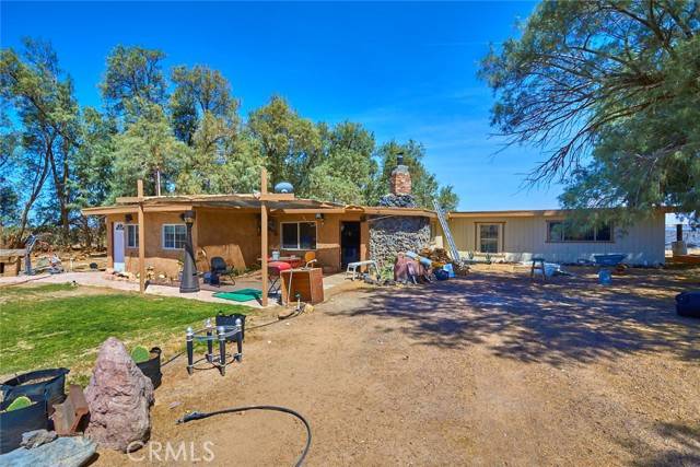 Newberry Springs, CA 92365,47914 Palo Verde Lane