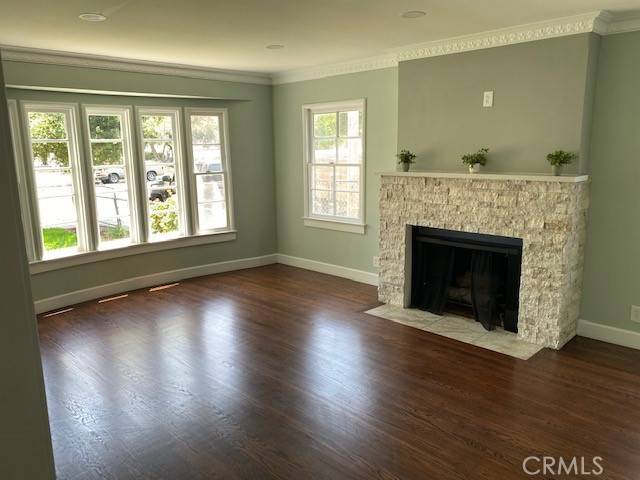 Van Nuys, CA 91411,14633 Hamlin Street