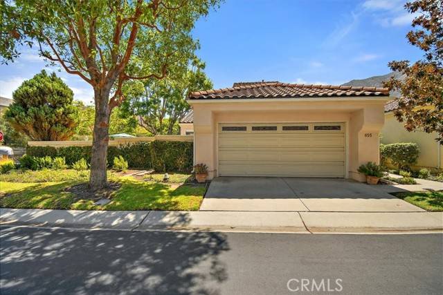 Camarillo, CA 93012,855 Vista Arriago