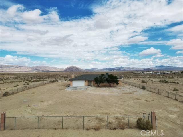 Lucerne Valley, CA 92356,32480 Wren Road