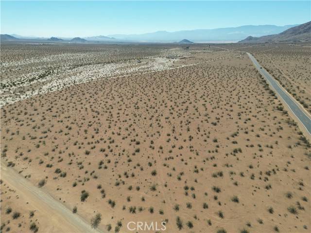 Lucerne Valley, CA 92356,0 Selmadolph