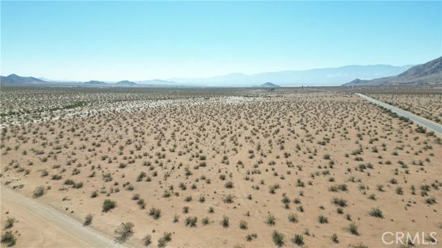 Lucerne Valley, CA 92356,0 Selmadolph