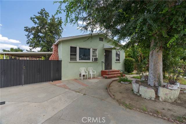 Bell Gardens, CA 90201,5827 Shull Street