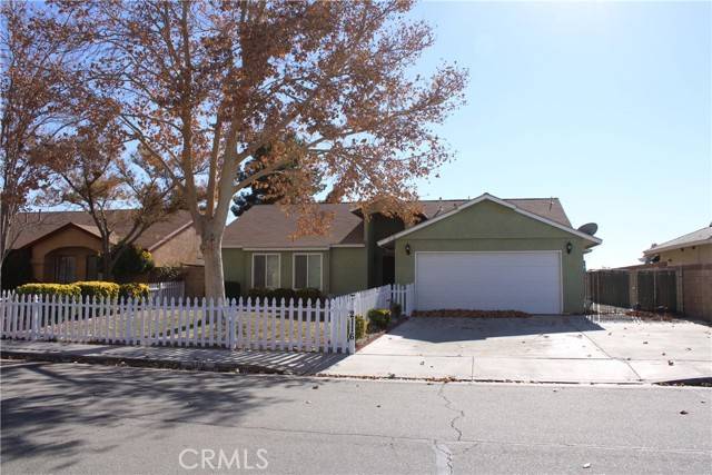 Rosamond, CA 93560,2116 Phlox Avenue