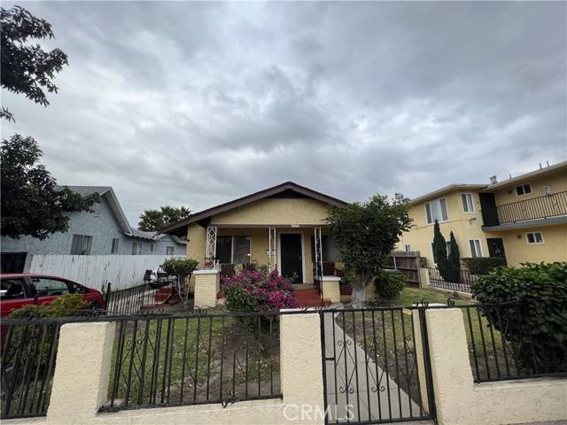 Huntington Park, CA 90255,6702 Templeton Street